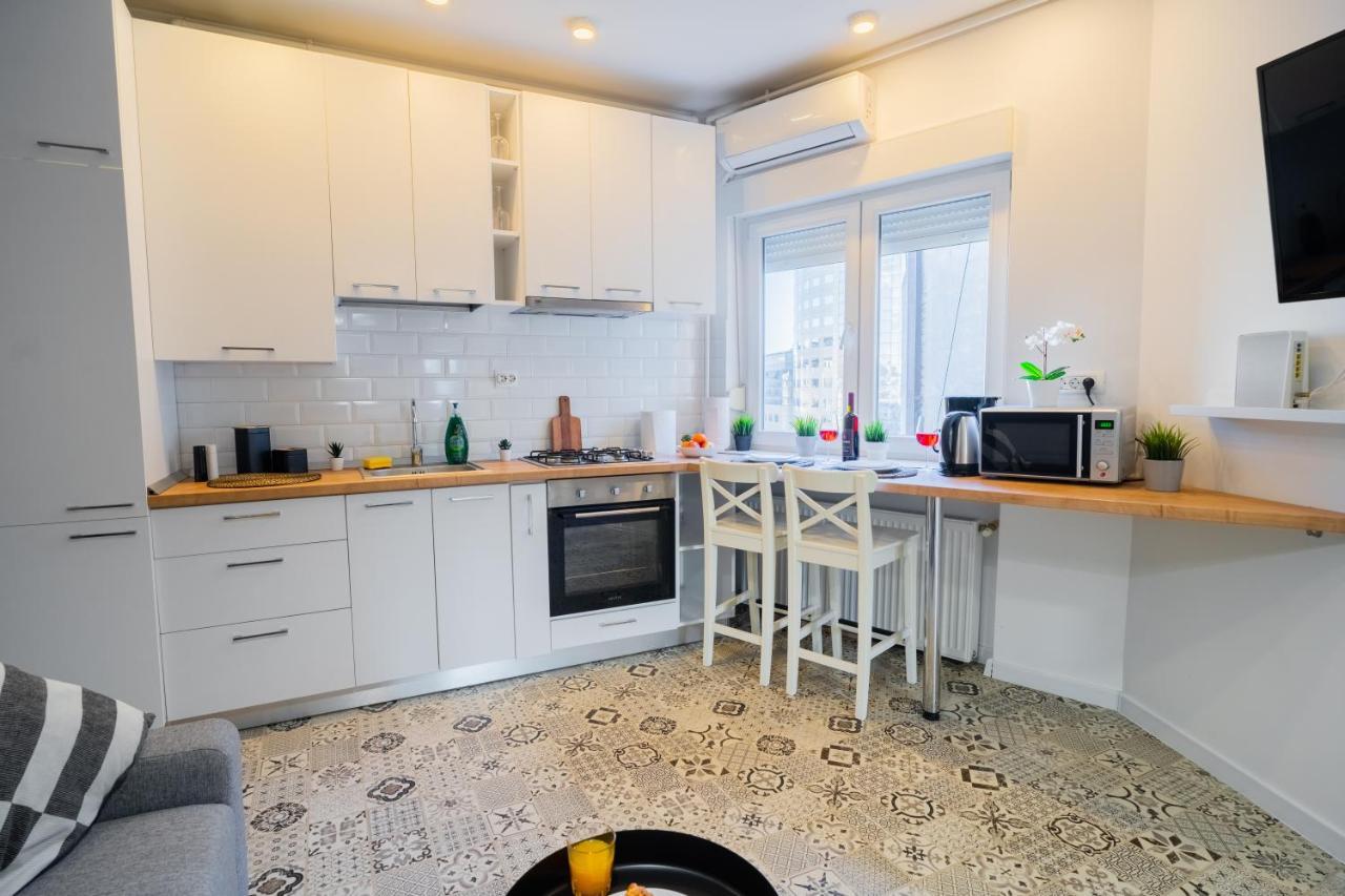 One Bedroom Flat In Bucharest'S Historic District Exteriér fotografie